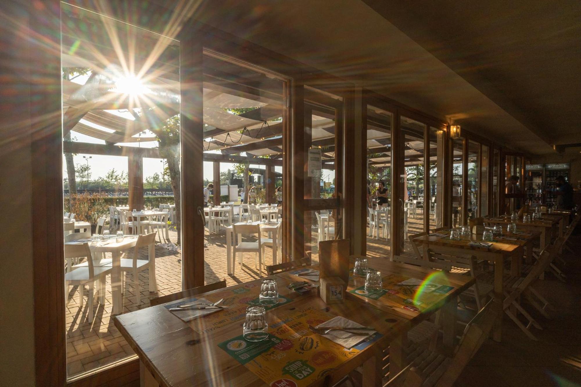 Club Del Sole Spina Family Collection Hotel Lido di Spina Exterior foto